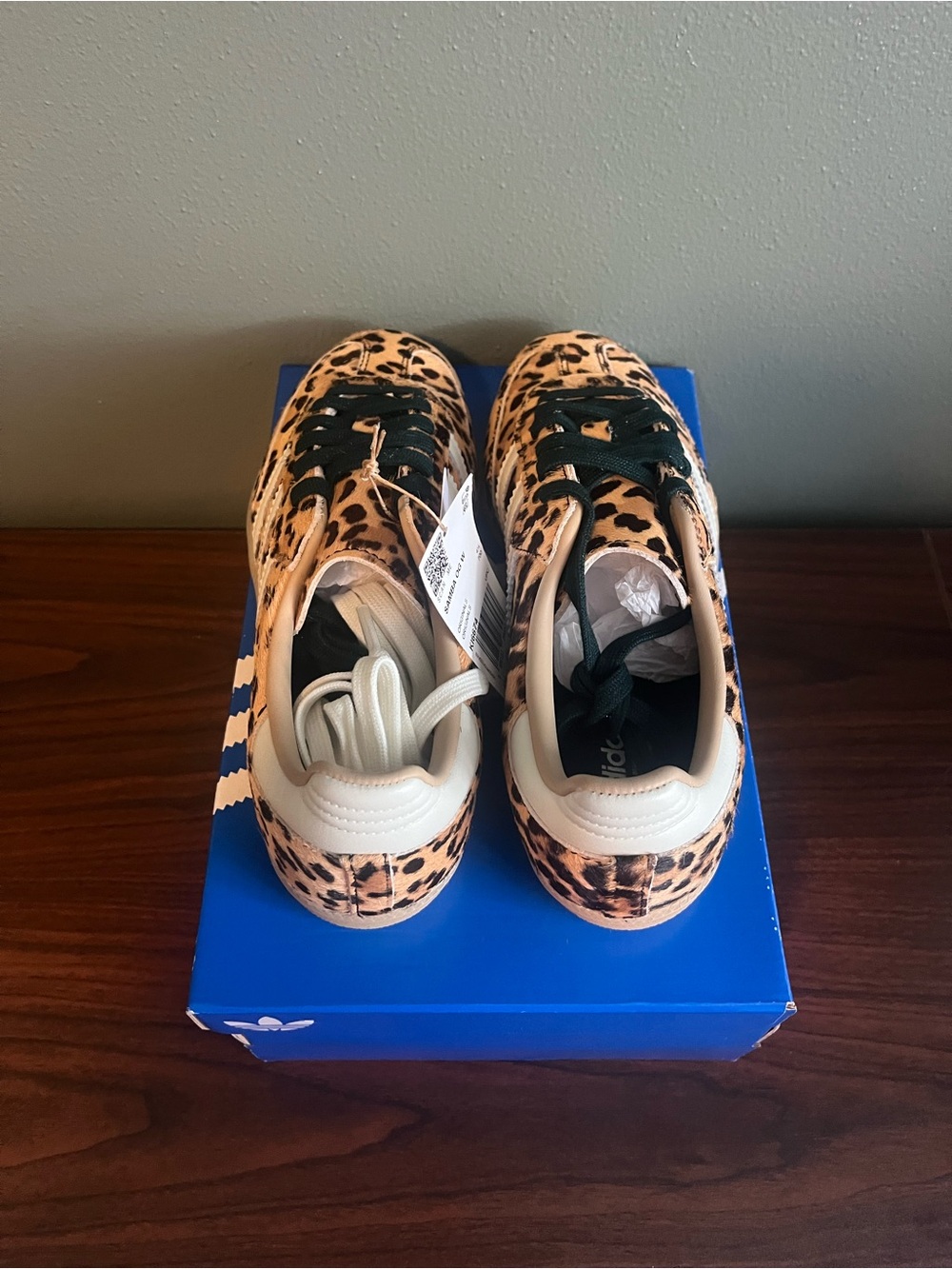 Adidas Samba OG Leopard Magic Pony Hair Women’s Size 6 1/2 NWT KI6674 - Picture 4 of 4